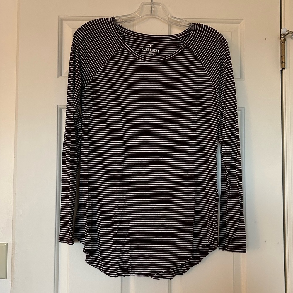 American Eagle maroon striped shirt